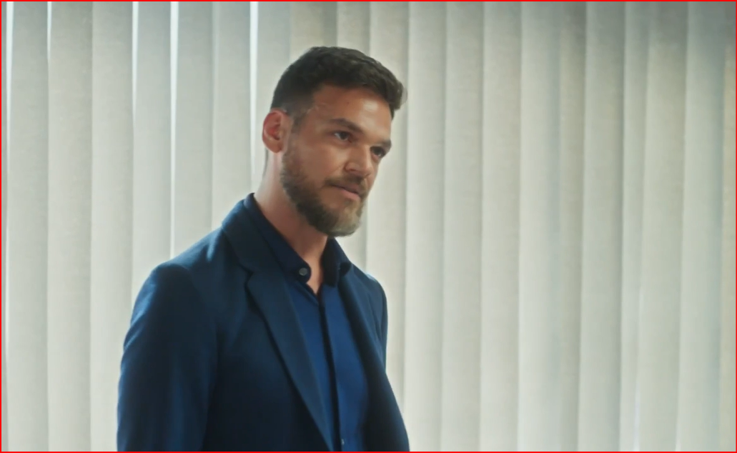 Vilão da novela ‘Vai na Fé’ recita poema Versos Íntimos, surpreendendo ...